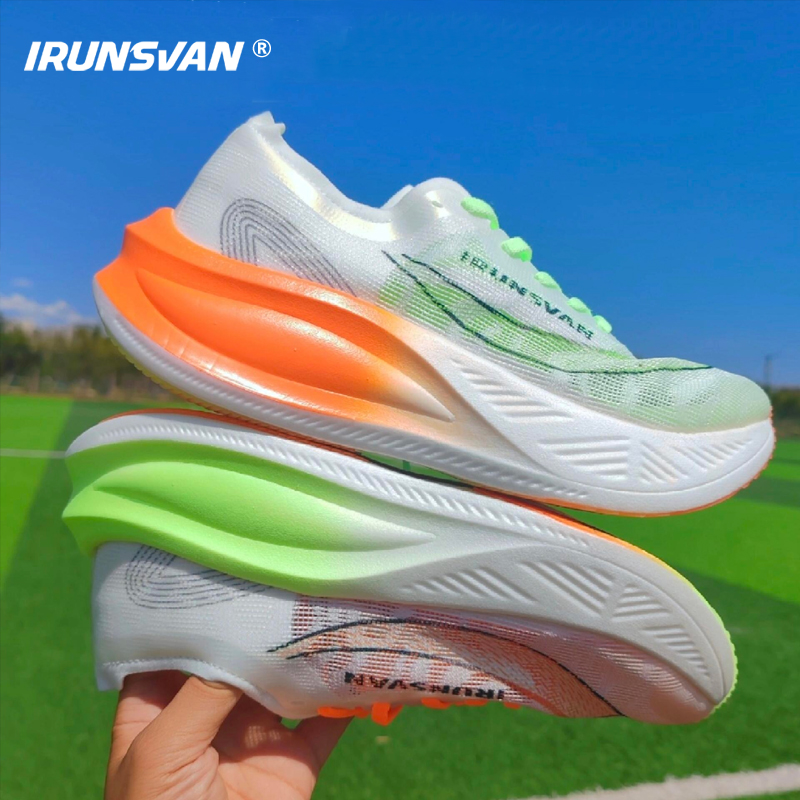 Carbon Plate Marathon Racing Shoes - IRUNSVAN ナイロンカーボンプレートプロフェッショナルマラソンランニングレーシングシューズ男性用ライトリバウンドトラックフィールド女性スニーカー ﻿