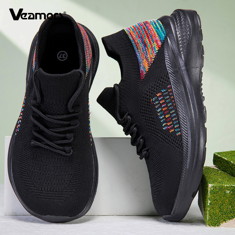 Knit Fabric Lace Up Sneakers - 通気性のあるメッシュソックススニーカー、女性用レースアッププラットフォームシューズ、女の子向けファッション軽量ニットウォーキングスポーツシューズ、サイズ35-43