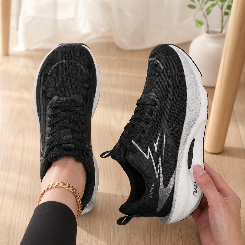 女性ワイドトゥスニーカー通気性ニットメッシュコンフォートフラ - Wide Toe Box Running Sneakers のレビューと価格