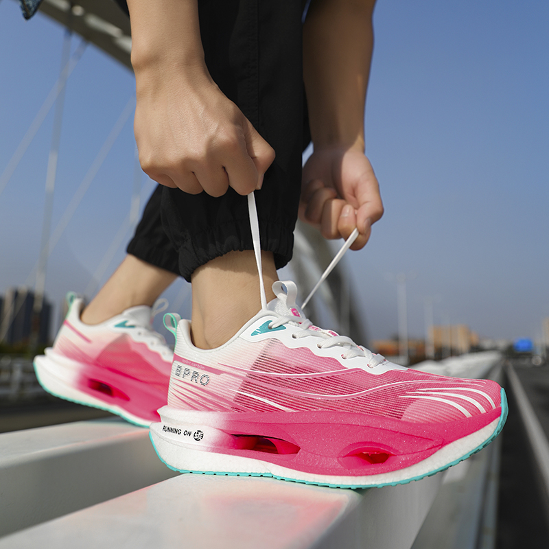 メンズスポーツシューズ カーボンプレートランニングシューズ  - Carbon Plate Marathon Racing Shoes のレビューと価格