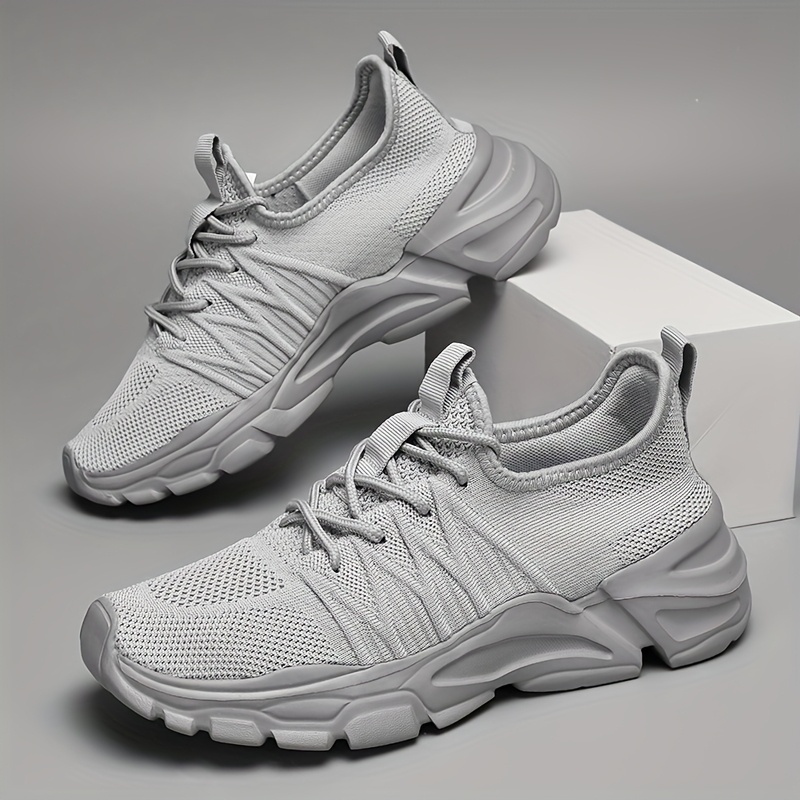 男性ファッションスポーツシューズ軽量メッシュスニーカーランニ - Shock Absorbing Gym Trainers のレビューと価格
