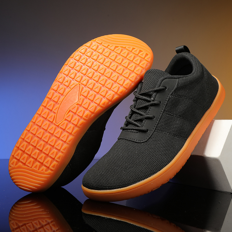 ミニマリストスニーカー男性用ワイドトゥベアフットウォーキング - Wide Toe Box Running Sneakers のレビューと価格