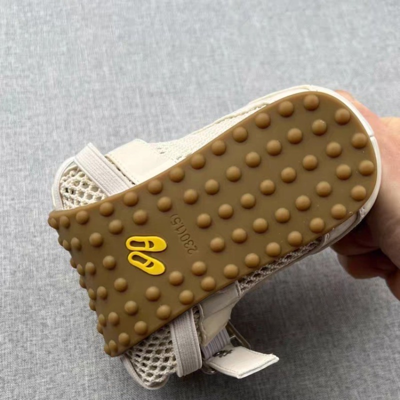 新しいスプライシング織り込み中空スニーカー 2026年春夏  - Sneakers のレビューと価格