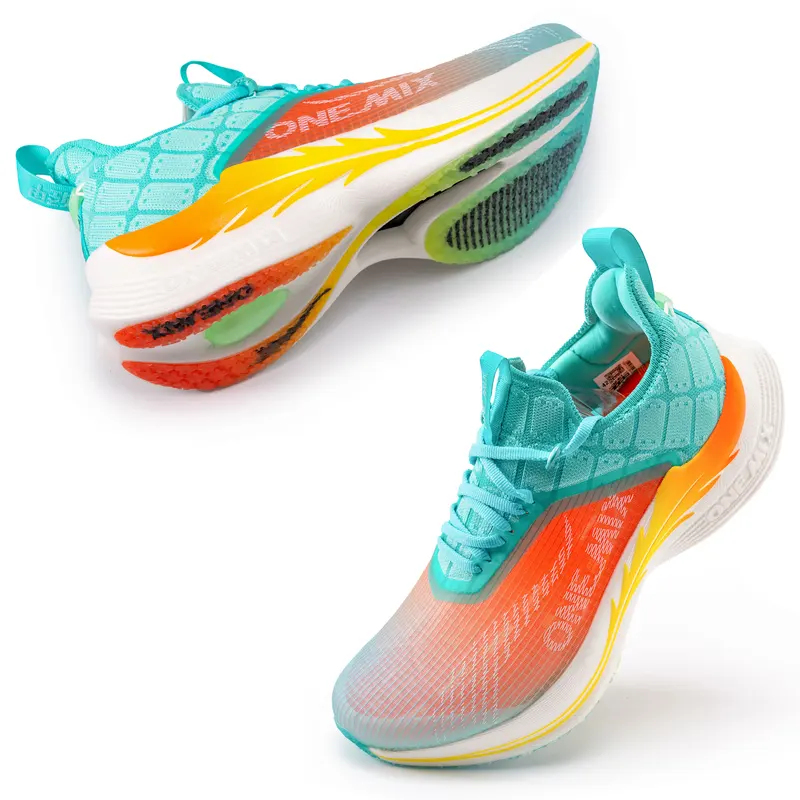 ONEMIX 男性用ランニングシューズ Breathalbe - Reflective Night Running Shoes のレビューと価格