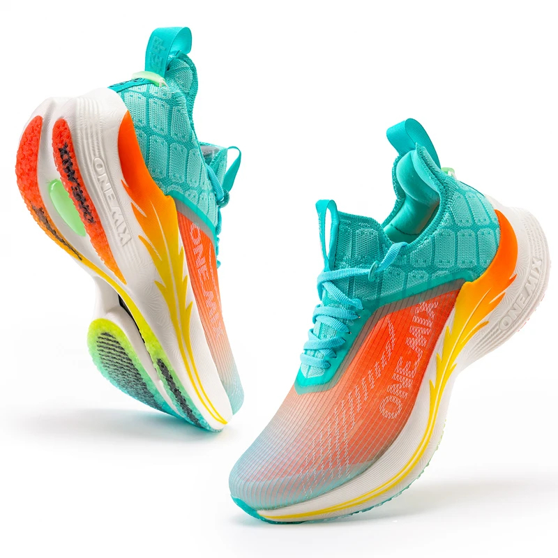 ONEMIX 男性用ランニングシューズ Breathalbe - Reflective Night Running Shoes のレビューと価格