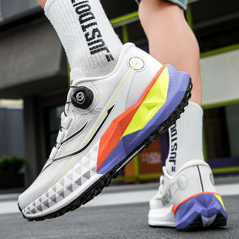男性女性ランニングシューズクッション性スニーカートレイルジョ - Anti Slip Trail Running Sneakers のレビューと価格