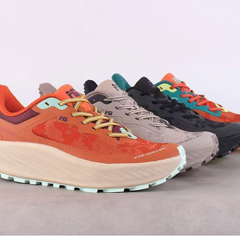メンズ滑り止めクッションアウトドア厚底ランニングシューズスニ - Anti Slip Trail Running Sneakers のレビューと価格