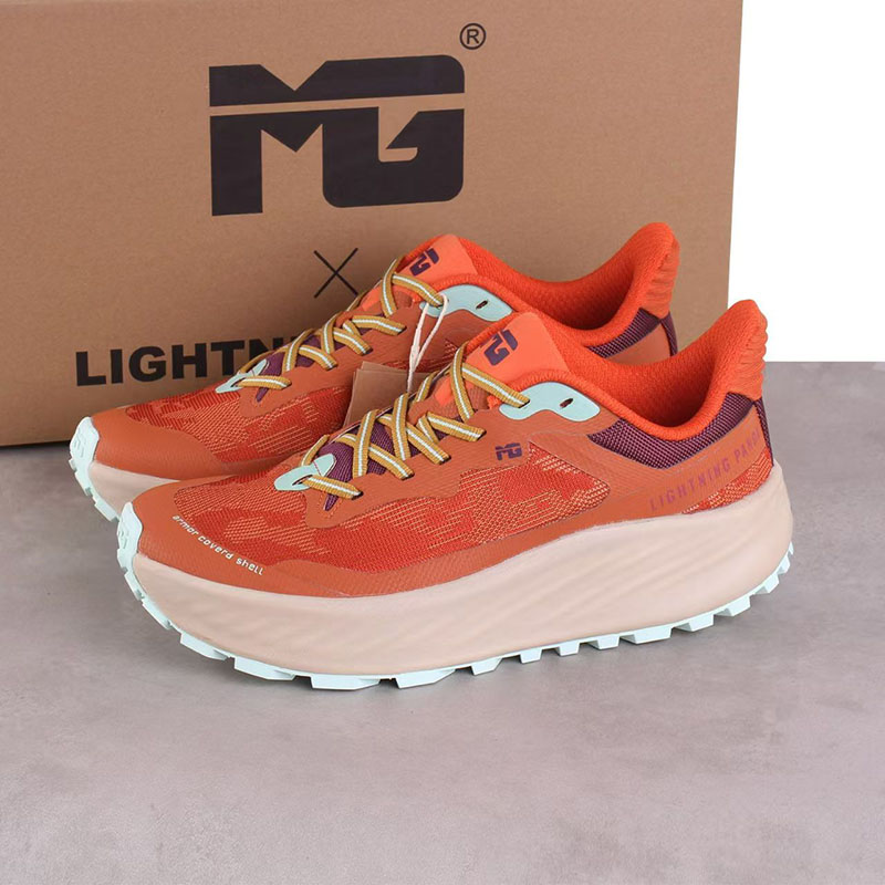 メンズ滑り止めクッションアウトドア厚底ランニングシューズスニ - Anti Slip Trail Running Sneakers のレビューと価格