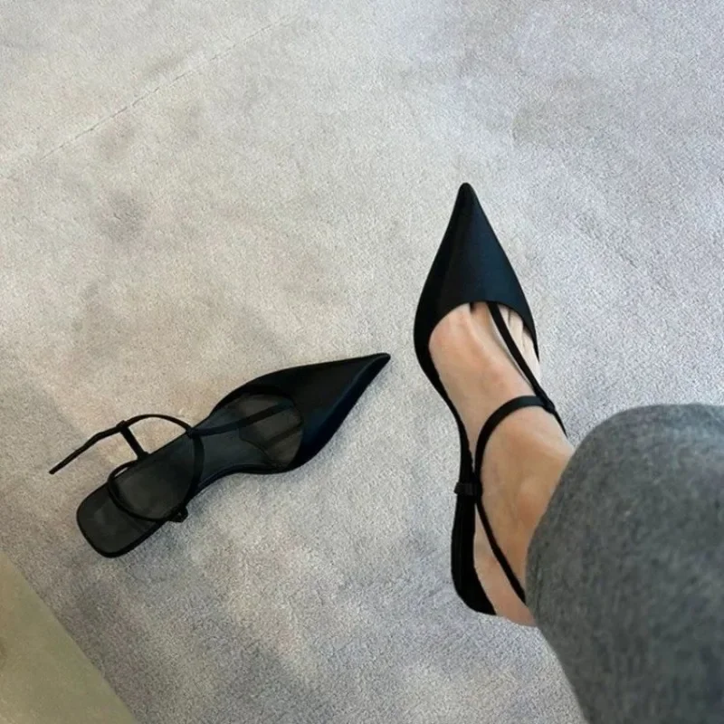 女性用靴 セクシーなポインテッドトゥ レディースサンダル 快 - Sandals のレビューと価格