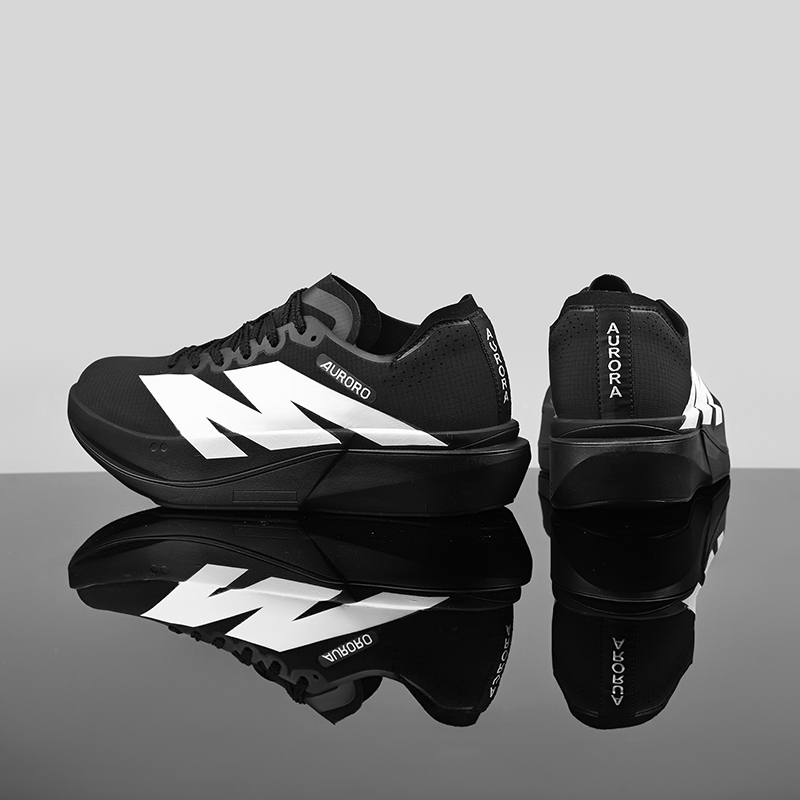 スポーツランニングシューズ メンズ カーボンプレート ウォー - Carbon Plate Marathon Racing Shoes のレビューと価格