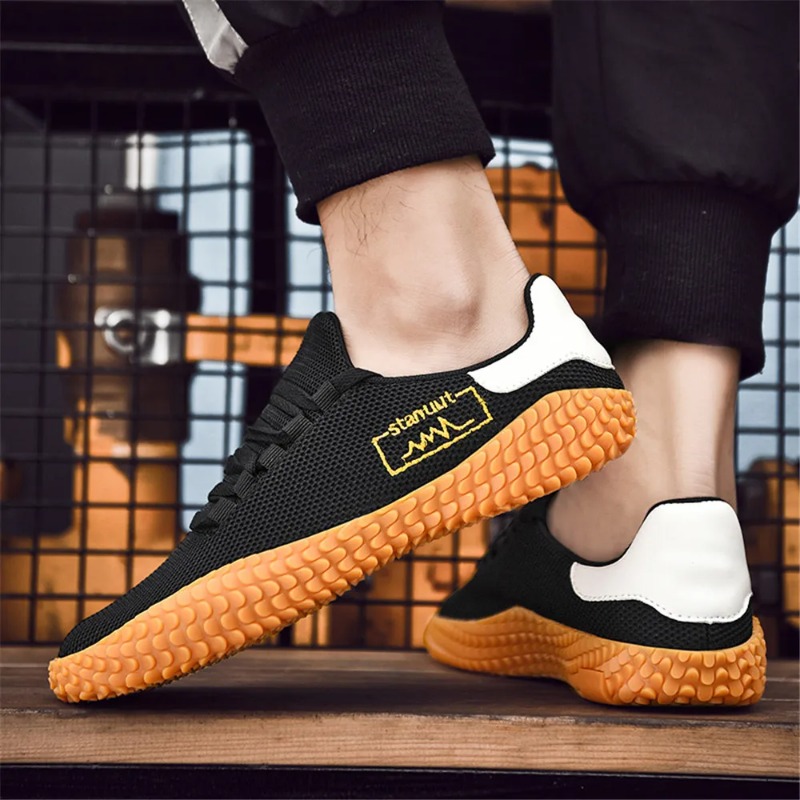 夏の男性スニーカーファッションメッシュカジュアルシューズ高品 - Waterproof Goretex Running Shoes のレビューと価格