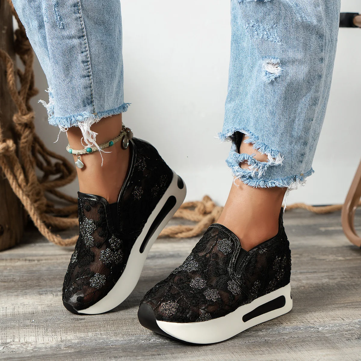 レースフラットプラットフォーム女性スポーツシューズメッシュ通 - Breathable Mesh Athletic Shoes のレビューと価格